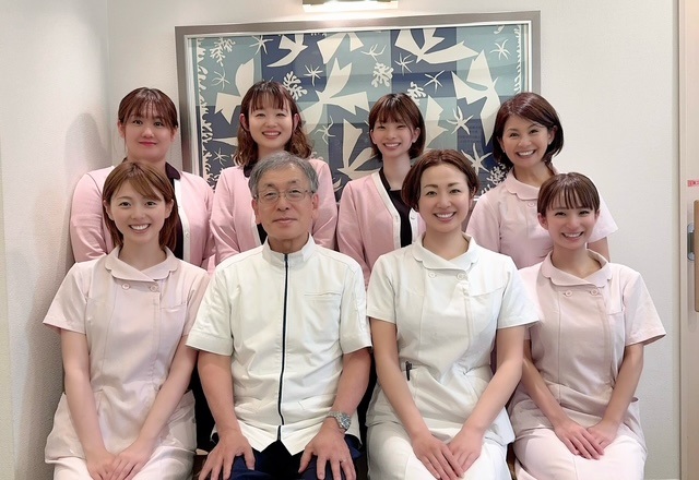 スタッフ集合写真